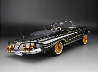 Chevrolet Impala open convertible Lowrider with movable suspension, black/chrome with small white wall tires SunStar Metallmodell 1:18